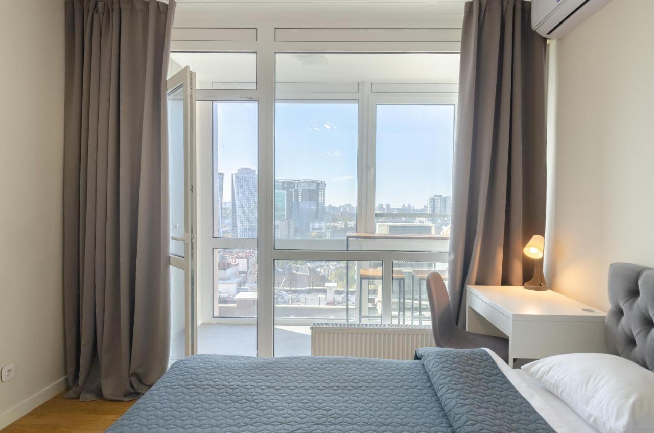 Petrovdom Apartments 220-126-226 In Rc Hofman House, 34 Zolotoustivska Street Kiev Bagian luar foto